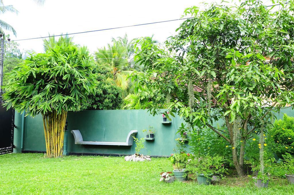 Lumbini Villa Bentota Phòng bức ảnh